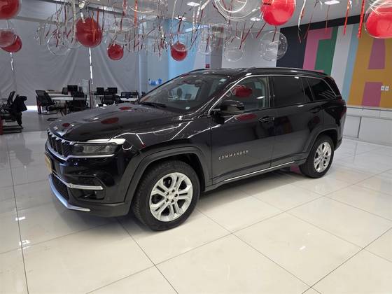 JEEP COMMANDER 1.3 T270 TURBO FLEX LONGITUDE AT6 JEEP COMMANDER 1.3 T270 TURBO FLEX LONGITUDE AT6